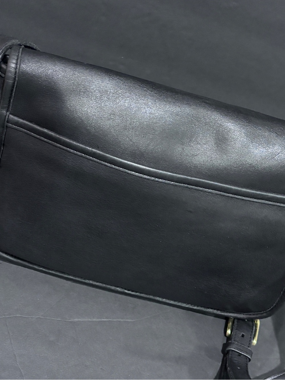 VTG Coach Classic Black Leather City Bag Crossbody Purse Brass 9790 - Picture 5 of 14